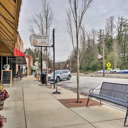 Saluda Main Street Retreat - Central Location! Экстерьер фото
